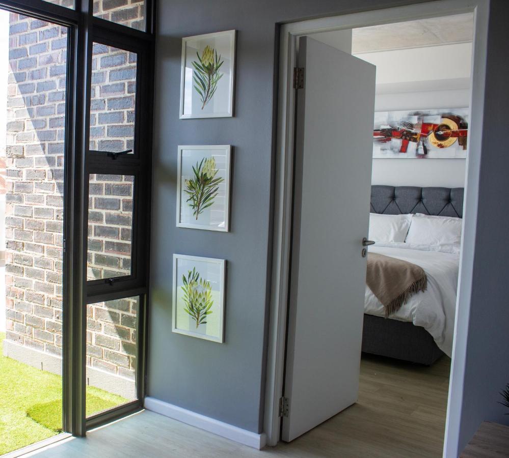 Chic, Central, Family & Group Stay - Stylish 2 Ensuite Bedroom Apartment With Spacious Balcony Kapské Město Exteriér fotografie